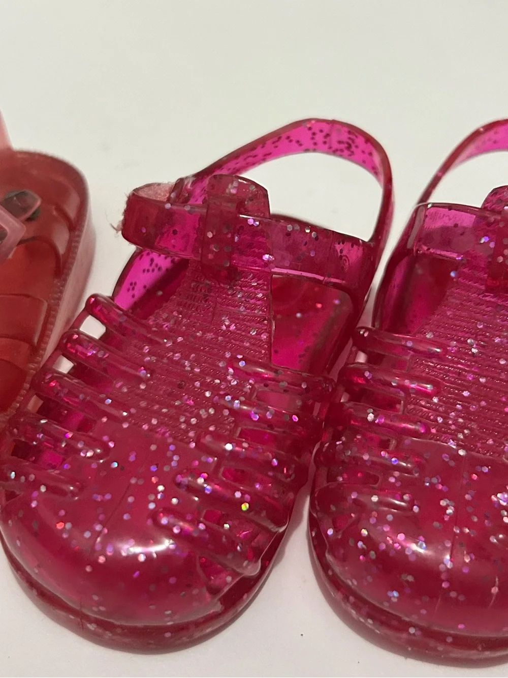 GAP Kids 2-Pair Jelly Sandal Bundle in Red and Hot Pink